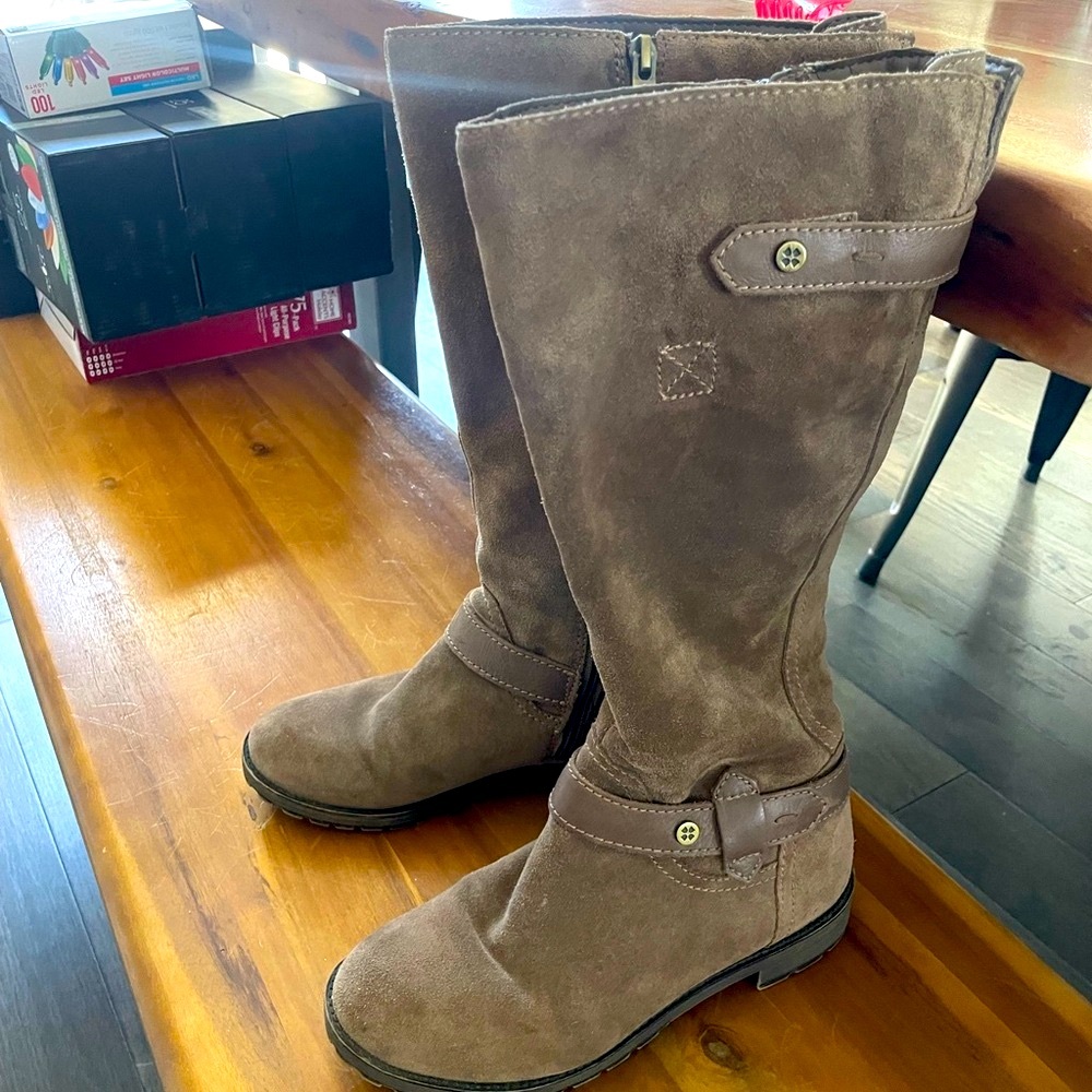 Naturalizer Brown Tall Knee Boots with Soft Suede Material, Casual Style